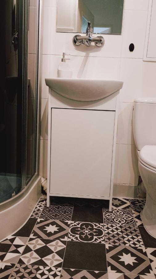 Self Check-in Apartament Lotnisko Szpital Parking Targi Apartment *