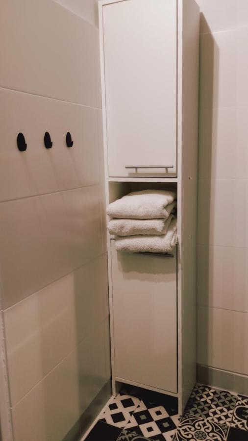 Self Check-in Apartament Lotnisko Szpital Parking Targi